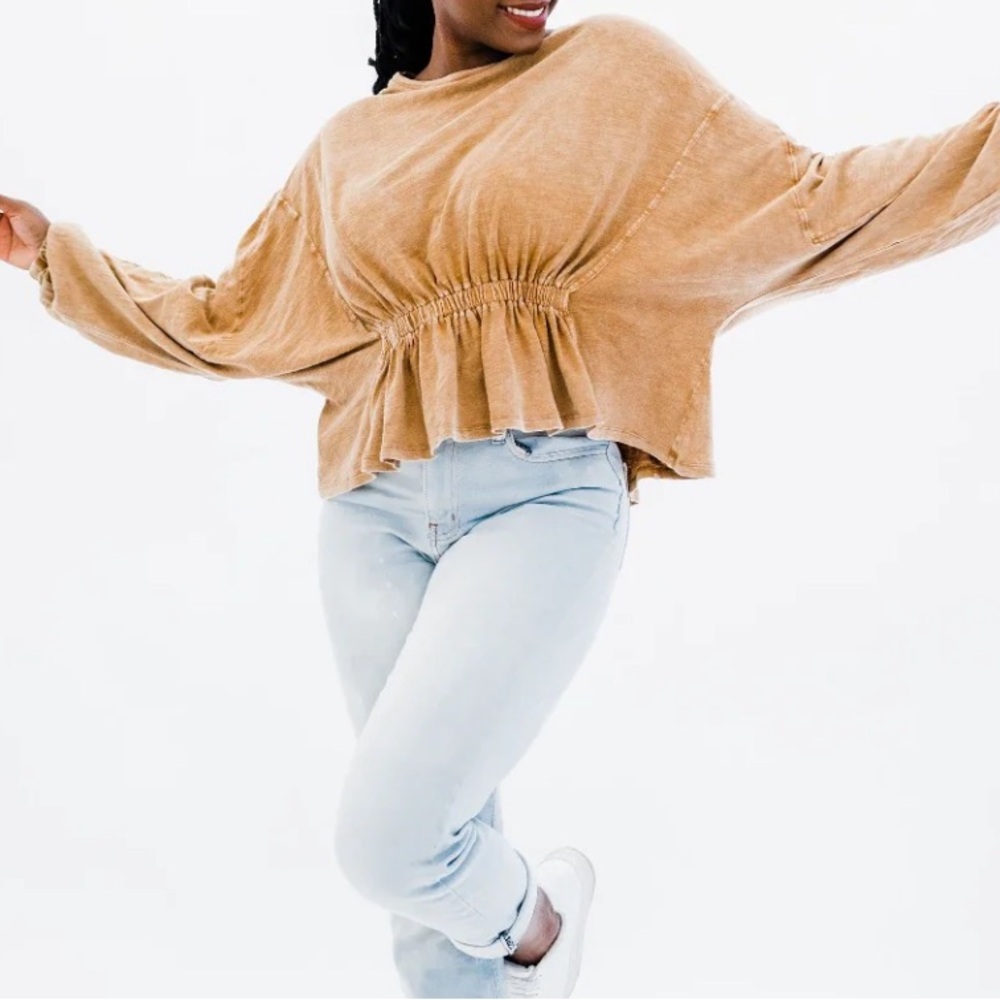 EASEL LIGHT MINERAL WASH DOLMAN SLEEVE PULLOVER TOP (510)